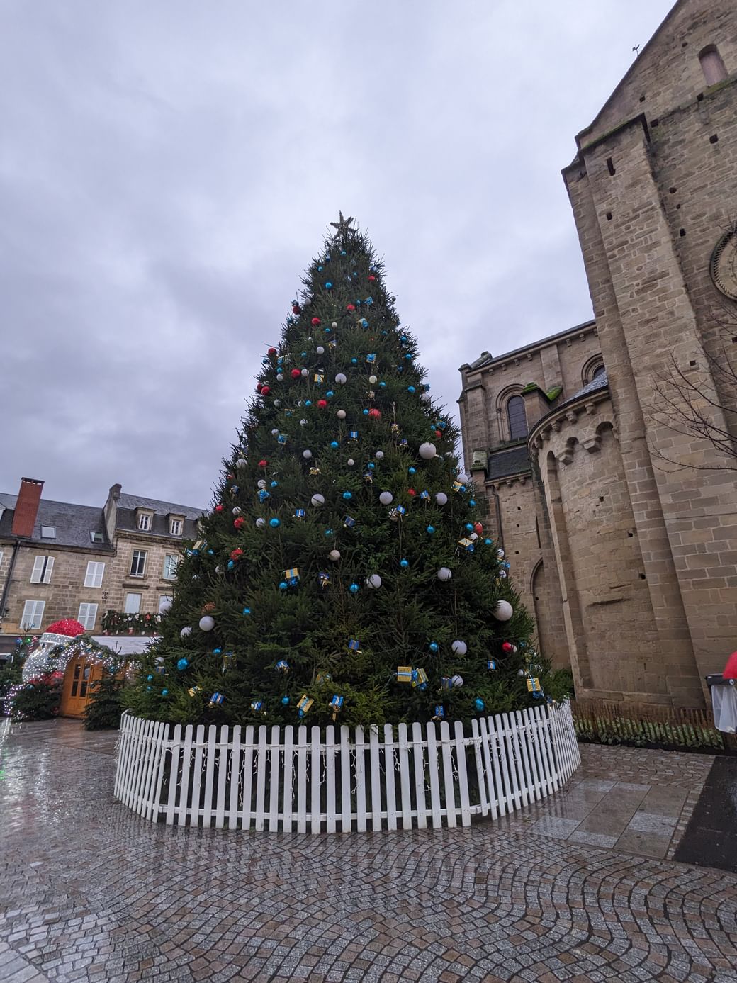 Discover-the-Charming-Town-of-Brive-la-Gaillarde-A-Treasure-Trove-of-History-Culture-and-Natural-Beauty